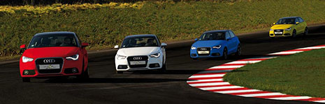 4 audi sur piste en Trackday