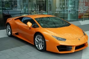 Lamborghini Huracan Orange en vue 3/4